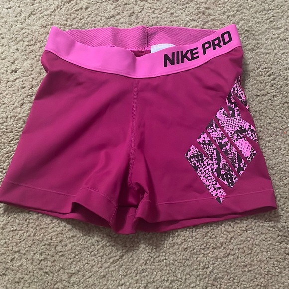 Nike Pro 3” Shorts - Picture 1 of 3